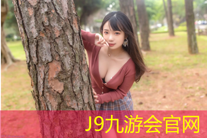 J9九游会官网：仰卧起坐健身哑铃